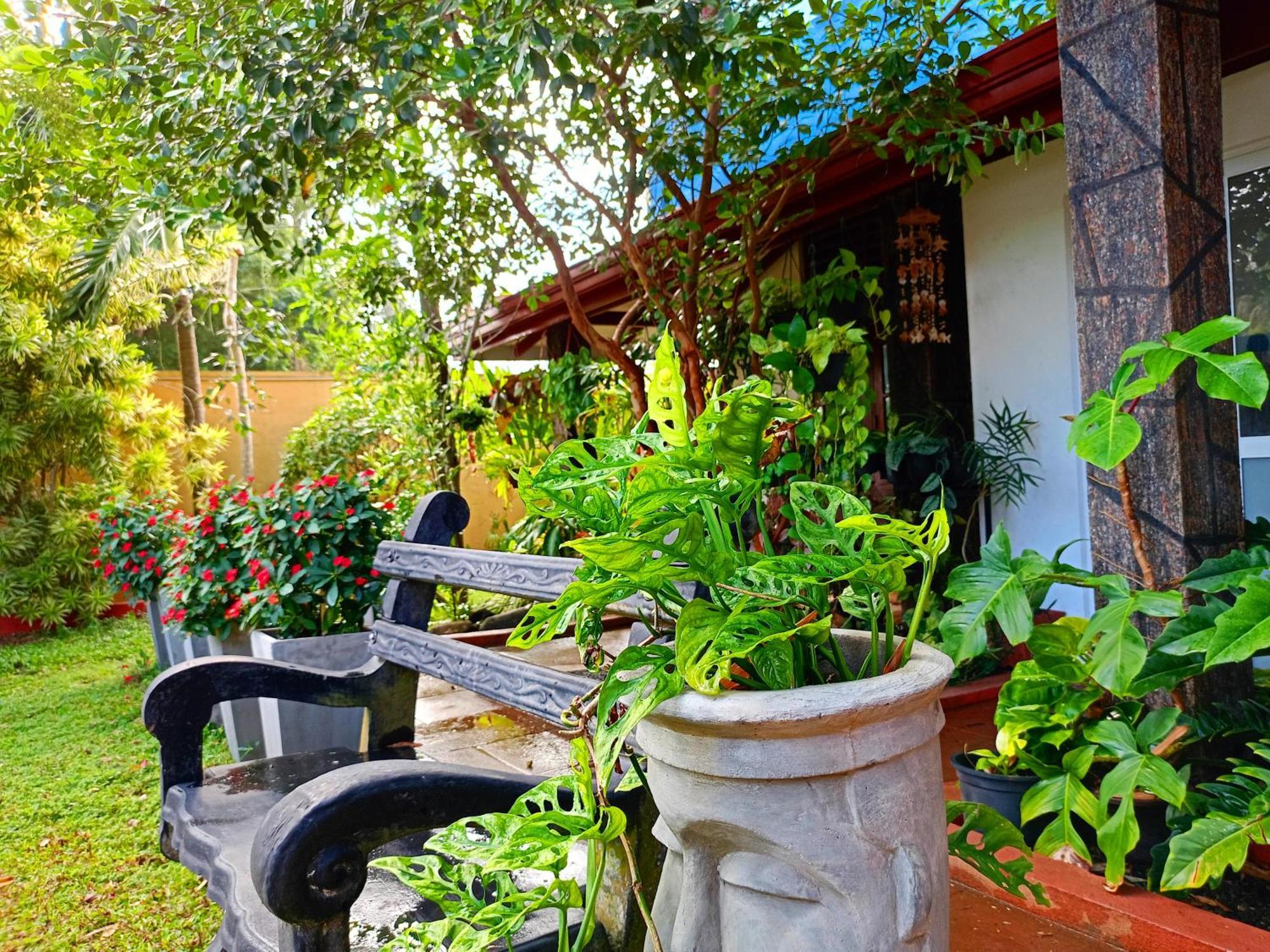 Raj Mahal Inn Wadduwa Luaran gambar